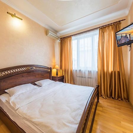 Apartment In The City Center Kiew Exterior foto