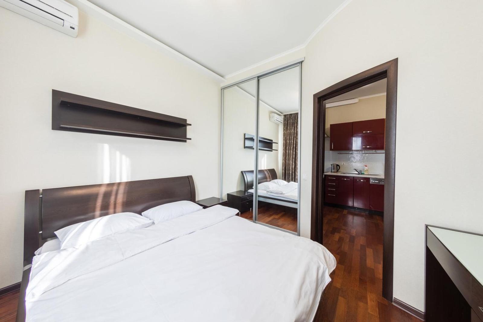 Apartment In The City Center Kiew Zimmer foto